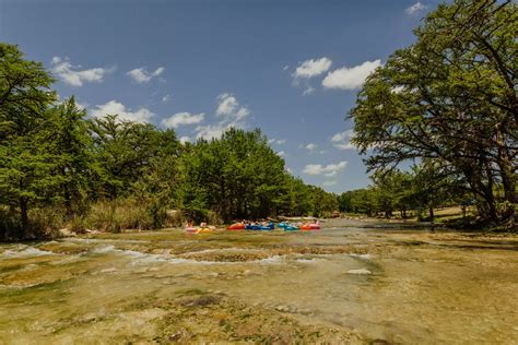 frio country resort cabins